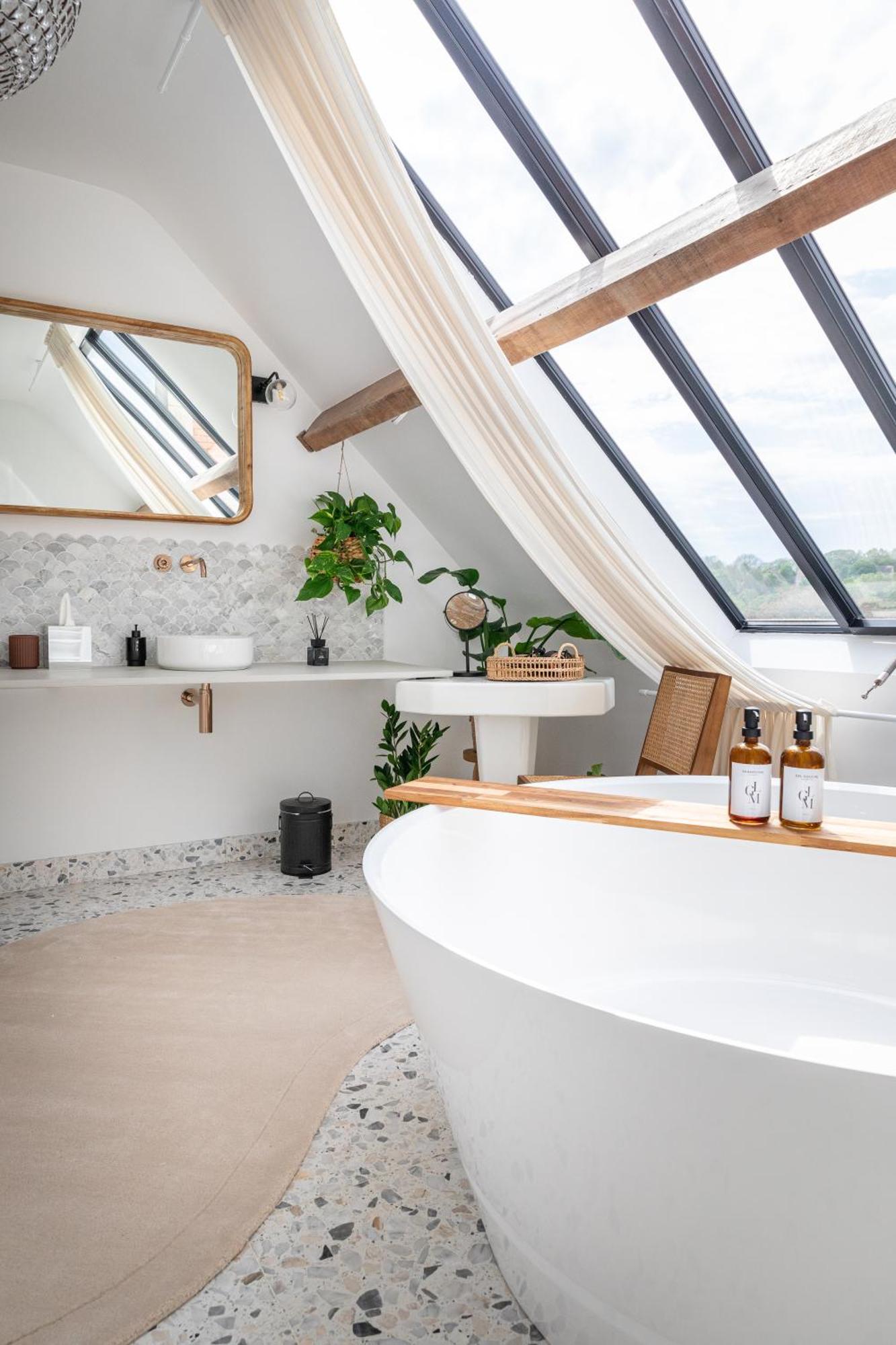 La Grande Maison Lgm Lesches ภายนอก รูปภาพ